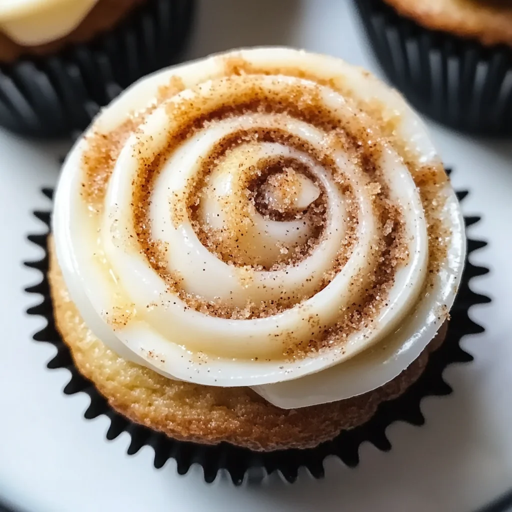 Cinnamon Roll Cupcakes